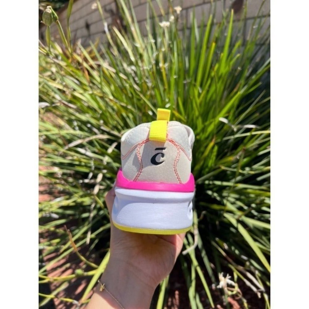 Clove Womens Healthcare Lemon and Clove Pink Sneakers - Picture 12 of 12